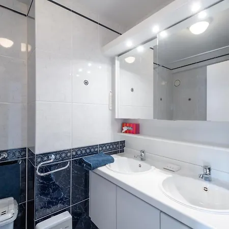 Mistral - 0801 + Box 22 * Middelkerke