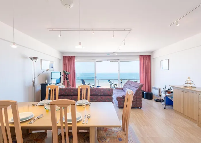 Mistral - 0801 + Box 22 Apartment *