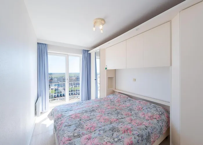 Mistral - 0801 + Box 22 * Middelkerke